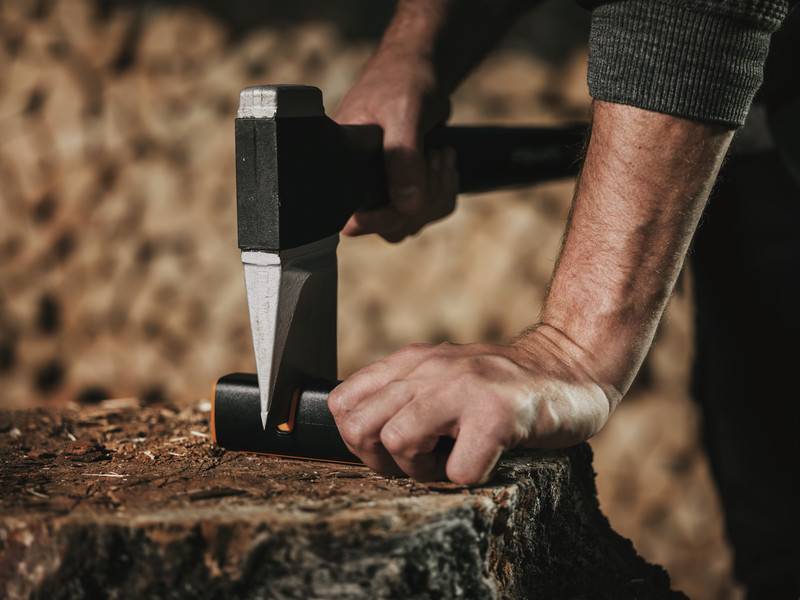 Fiskars - Fiskars - Aiguiseur pour haches, merlins et couteaux Xsharp™ - Imagen 2