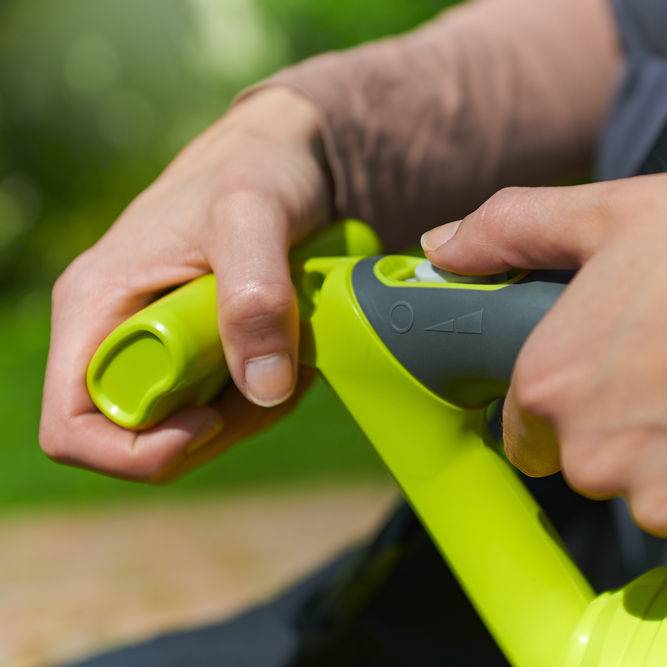 Ryobi - Aspirateur Souffleur Broyeur Électrique 3000W 2 Vitesses RBV3000CSV - RYOBI - Imagen 10