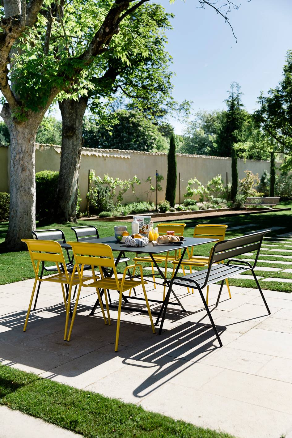 Fermob - Table de jardin carrée pliante acier carbone 8 personnes Cargo Fermob - Image 2