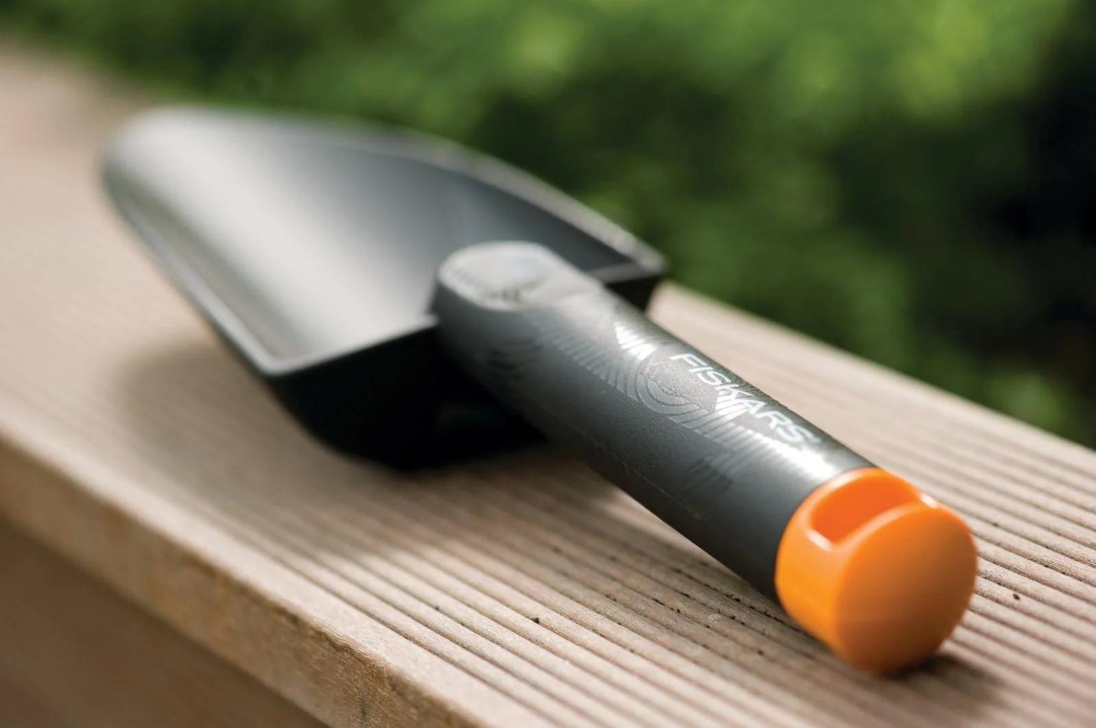 Fiskars - Fiskars - Déplantoir bi-matière Solid™ L.31,5 x l.8,3 x H.4,7 cm - Imagen 5
