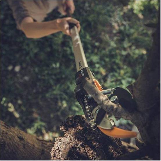 Fiskars - Coupe-branches multifonctions FISKARS UPX82 - Image 3