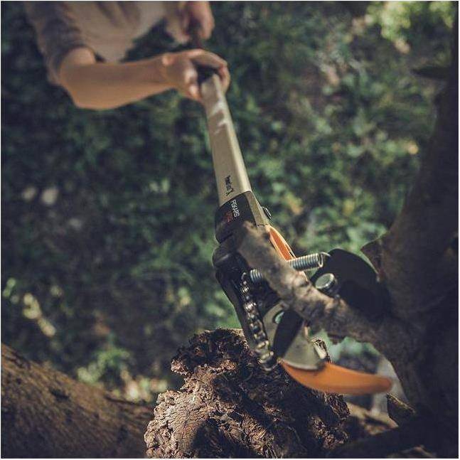 Fiskars - Coupe-branches multifonctions FISKARS UPX82 - Image 3