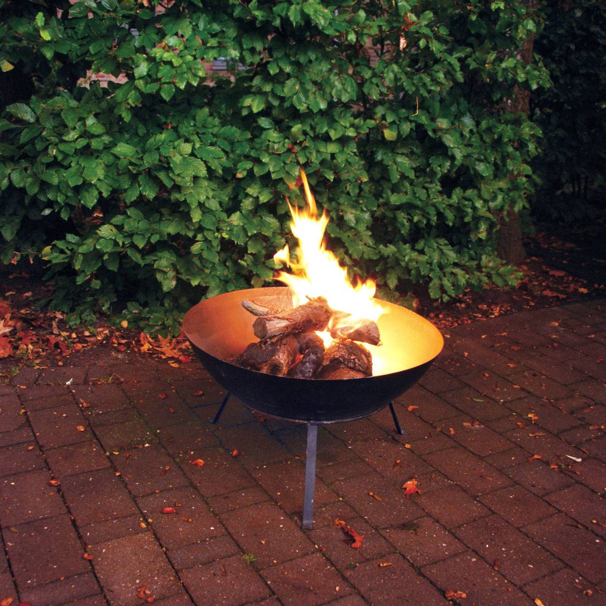 Esschert Design - Brasero rond en métal noir – ESSCHERT DESIGN - Image 4