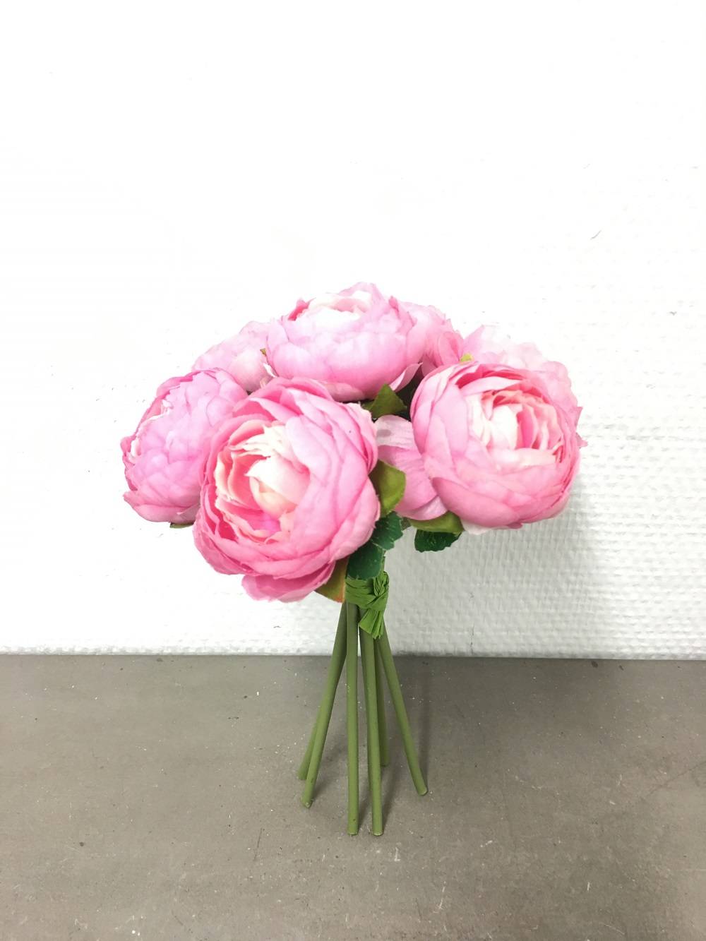 Kalyste - Kalyste - Mini bouquet renoncules artificiel fuchsia H.21 cm - Imagen 2