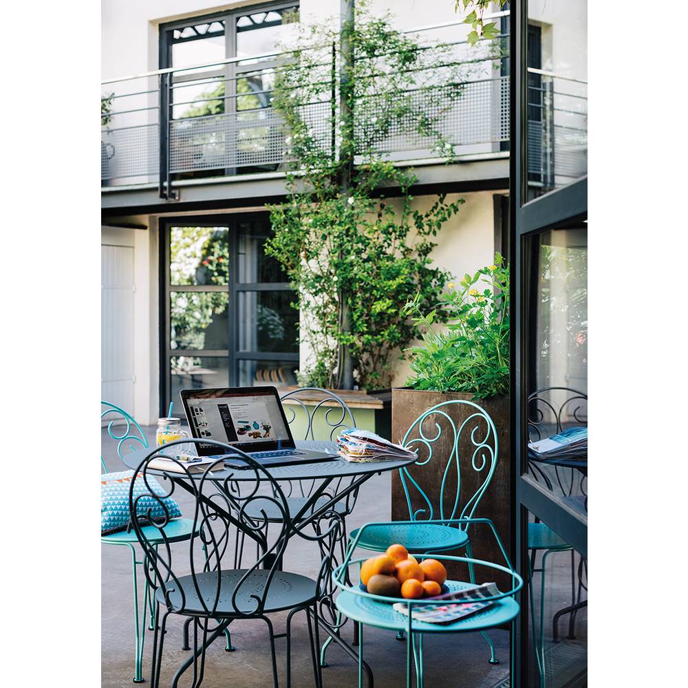 Fermob - Chaise de jardin acier carbone Montmartre Fermob - Imagen 5