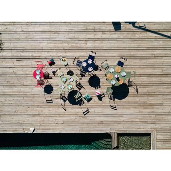 Fermob - Table de jardin ronde pliante acier cactus 4 personnes Bistro Fermob - Image 4