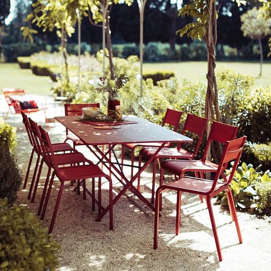 Fermob - Table de jardin rectangulaire pliante acier piment 8 personnes Cargo Fermob - Image 2