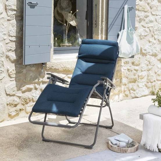 Lafuma-Mobilier - Fauteuil de jardin acier bleu encre Futura Be Comfort Lafuma Mobilier - Image 8
