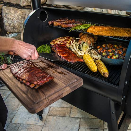 Traeger - Le Marquier - Barbecue Traeger Pro 780 Black - Image 5