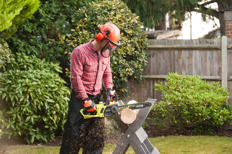 Ryobi - Tronçonneuse électrique filaire RYOBI 1 900 W RCS1935B2C - Imagen 5