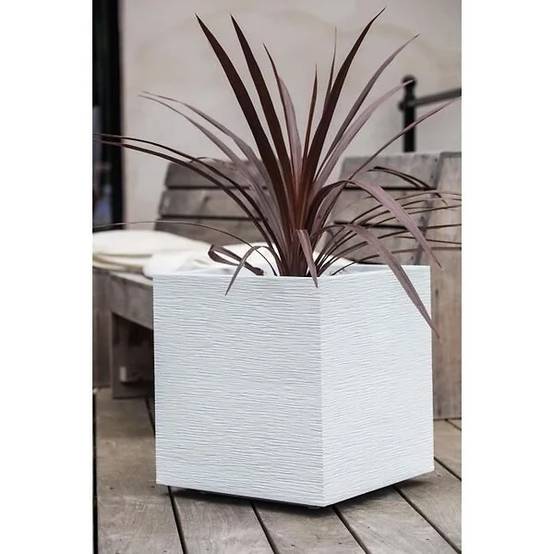 EDA Plastiques - Pot de fleurs carré graphit blanc L39.5 x l39.5 x H43.5 cm - Image 11