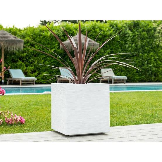 EDA Plastiques - Pot de fleurs carré graphit blanc L39.5 x l39.5 x H43.5 cm - Image 12