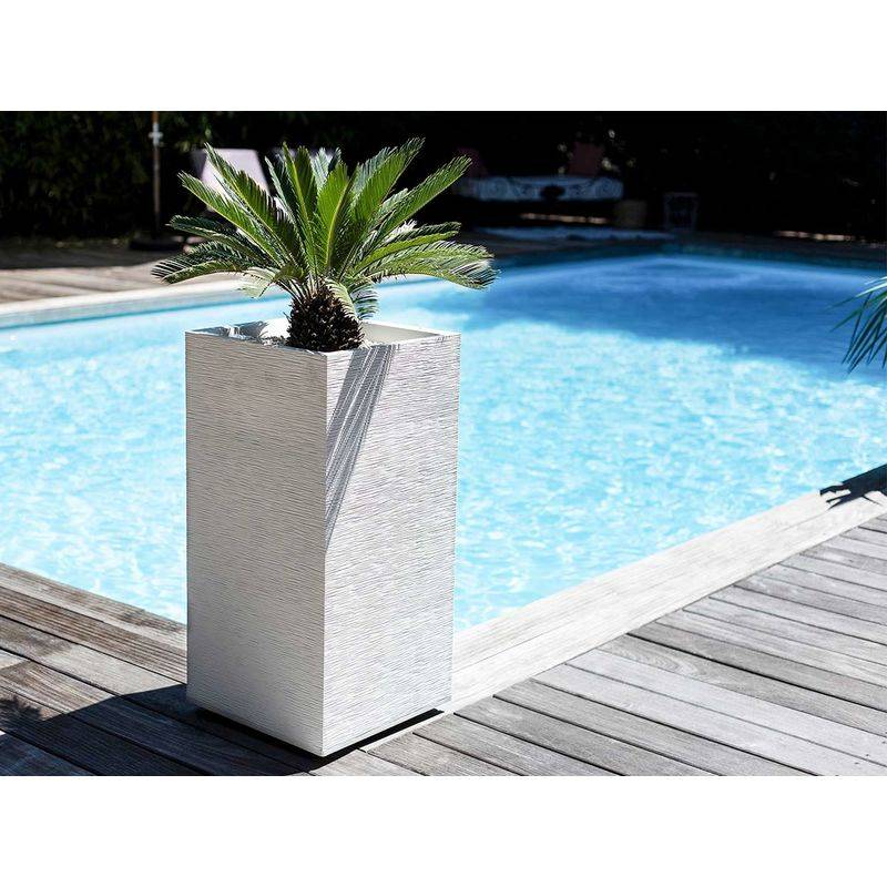 EDA Plastiques - Pot de fleurs carré graphit blanc L39.5 x l39.5 x H80 cm - Imagen 7