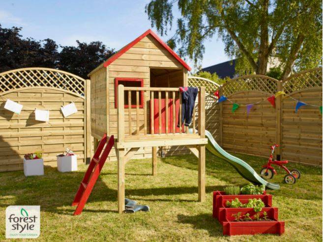 Maisonnette Tomy avec toboggan L.3,15 x l.1,73 x H.2,45 m - Image 2