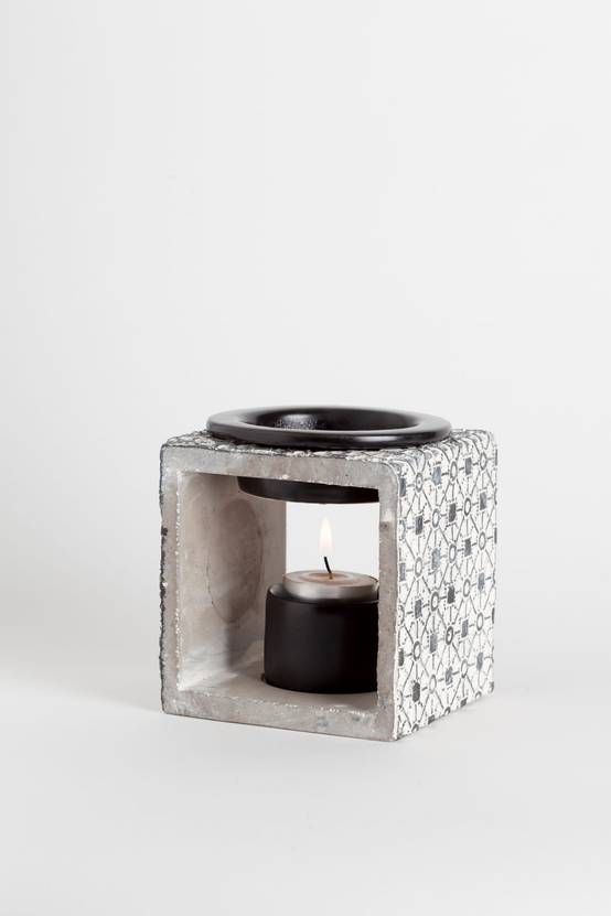 Galeo - Brûle-parfum Bonheur en céramique et pierre L.10 x l.10 x H.10 cm - Image 1