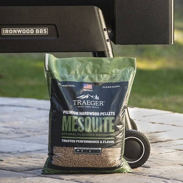 Traeger - Pellets Alimentaires Mesquite – TRAEGER - Image 2