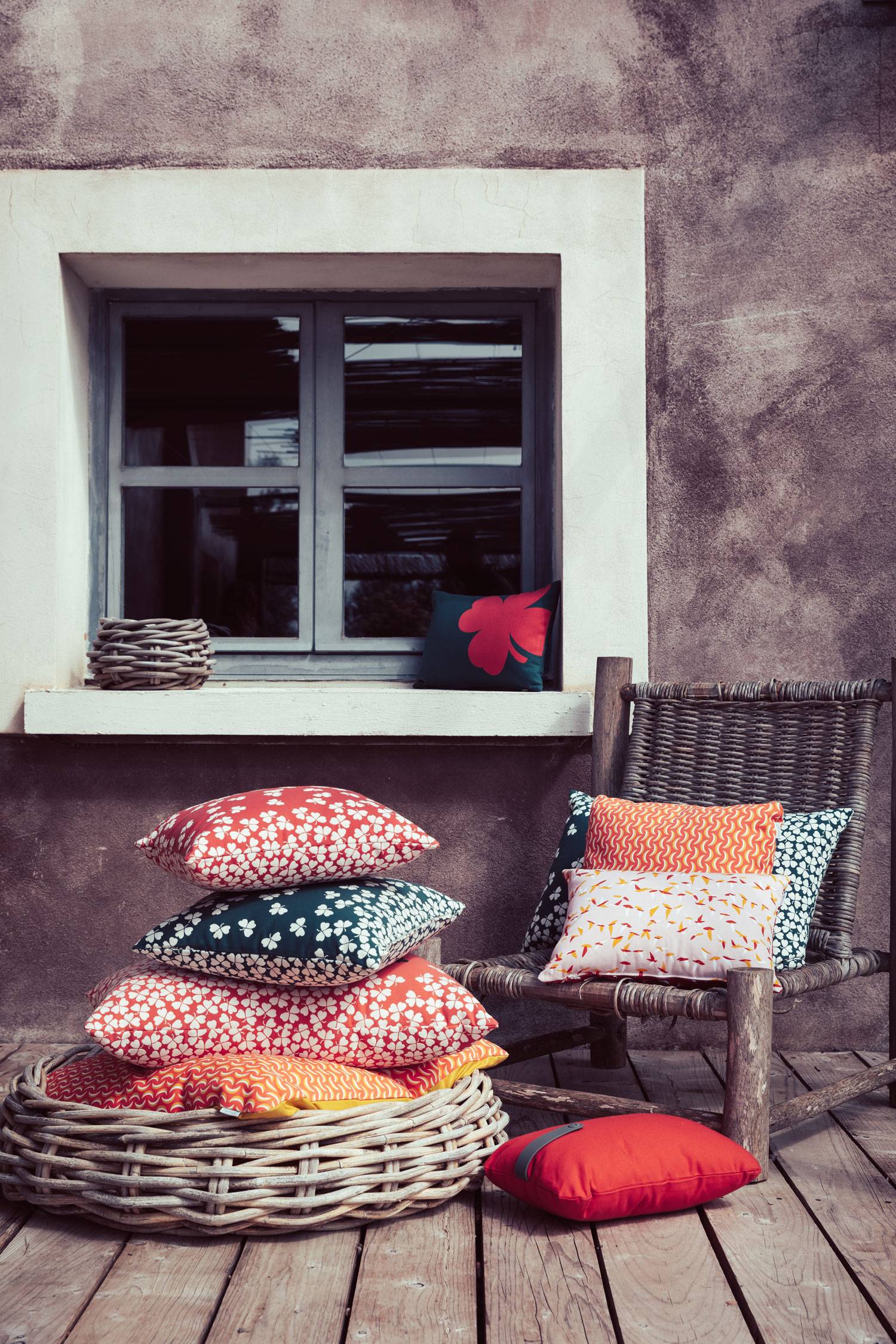 Fermob - Fermob - Coussin Trèfle Gris Argile L.68 x l.44 cm - Image 3