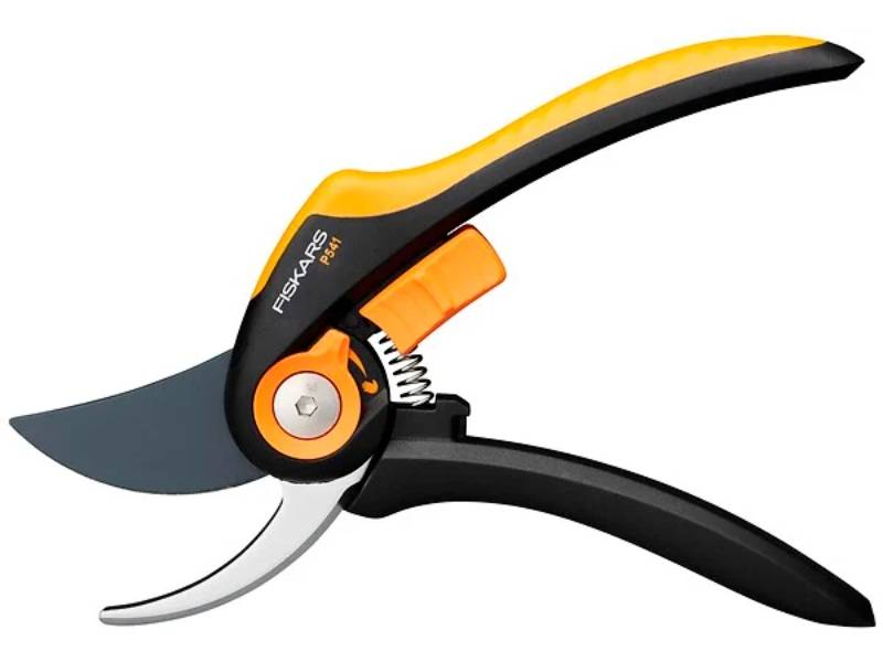 Fiskars - Sécateur à lame franche Plus™ (P541) - Fiskars - Image 7