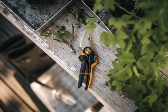 Fiskars - Sécateur à lame franche X-series™ L (P961) - Fiskars - Image 12