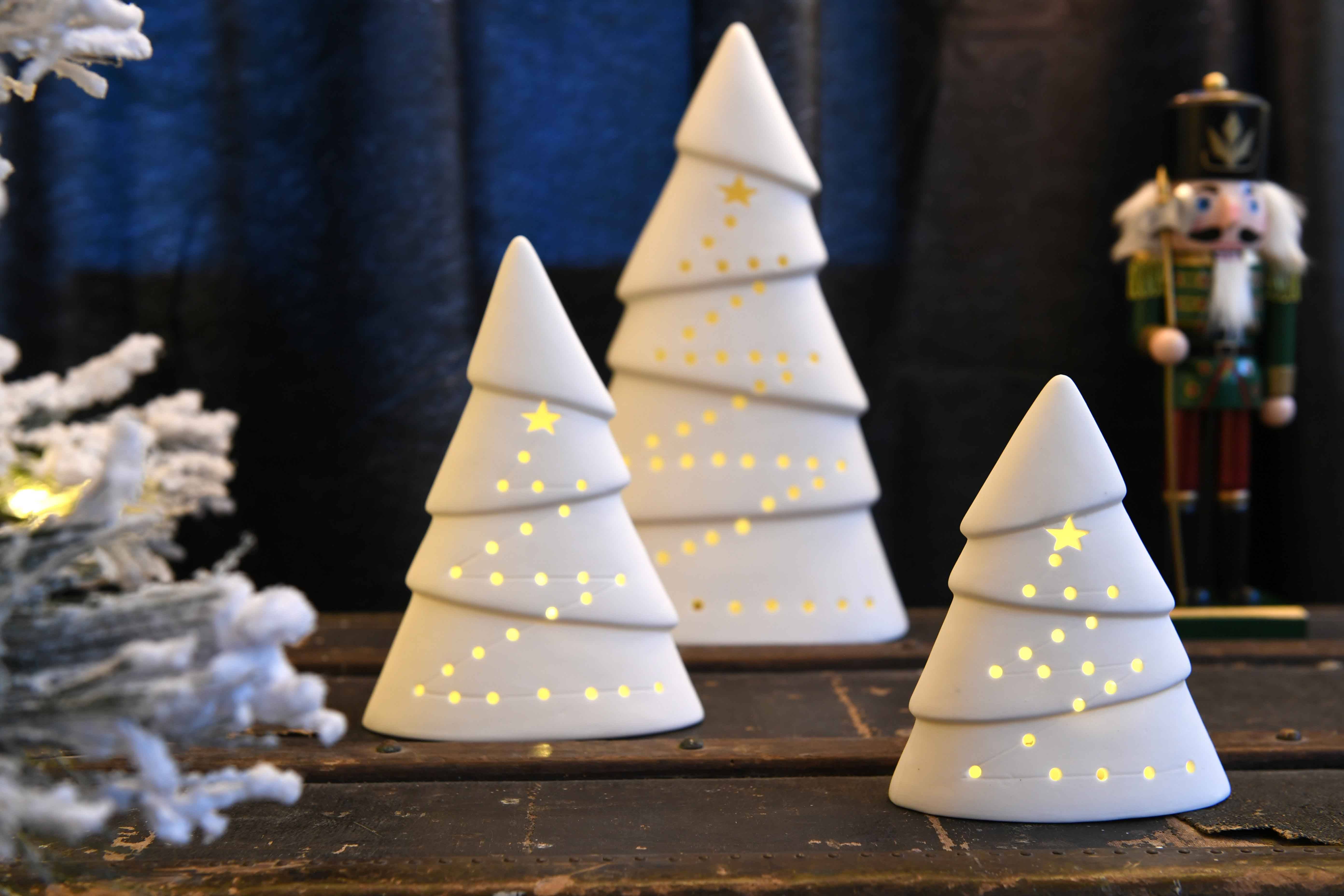 Blachere Illumination - Blachère Illumination - Sapin Blanc Led à pile H.13 cm - Imagen 1