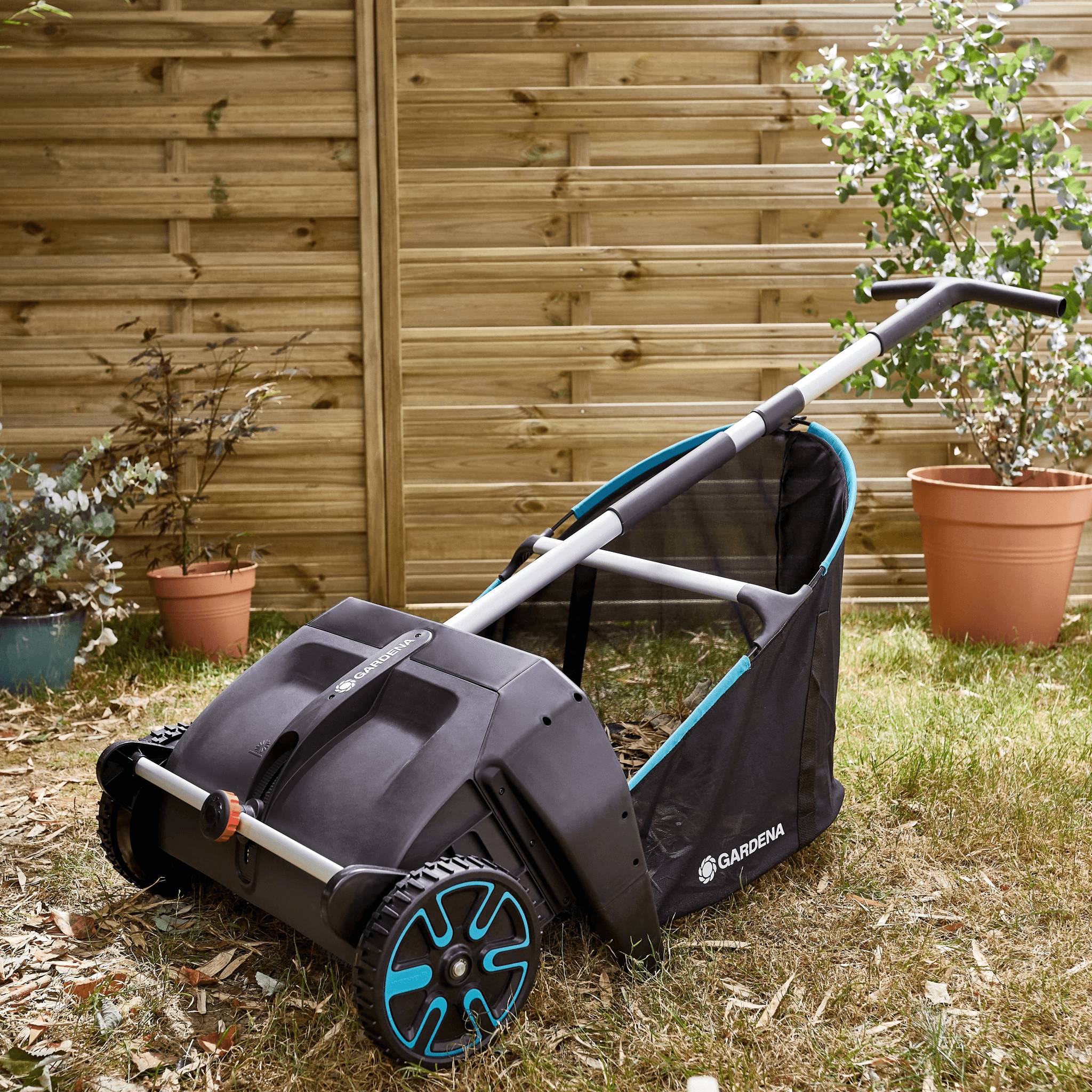 Gardena - Ramasse feuilles manuel avec bac 90L l. 50 cm - Gardena - Imagen 7
