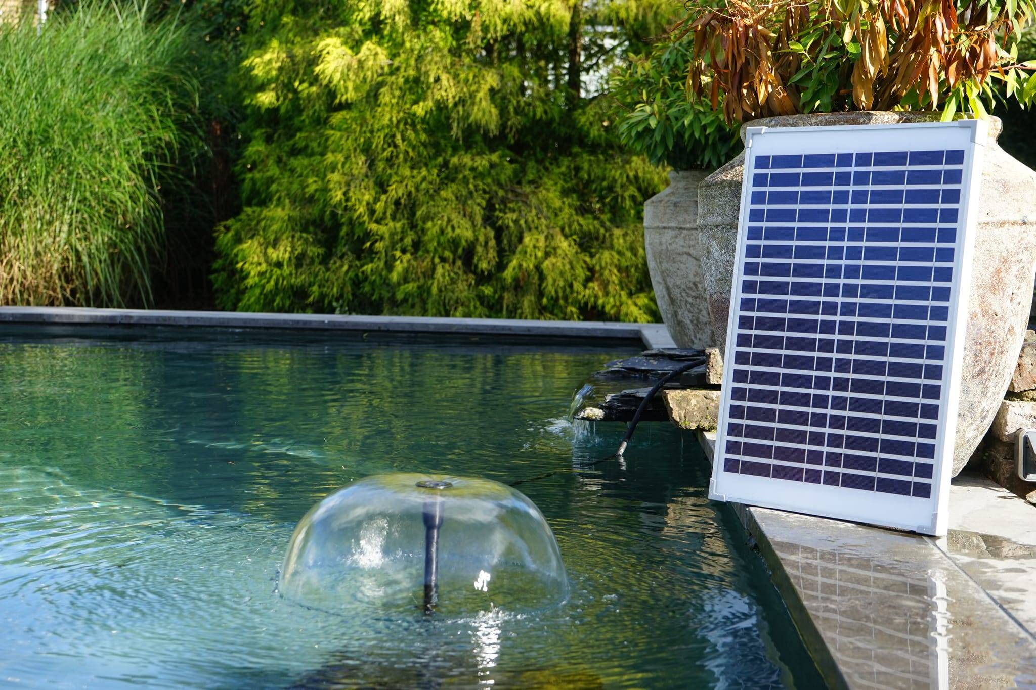 Bomba de fuente de jardín solar – UBBINK - Imagen 4