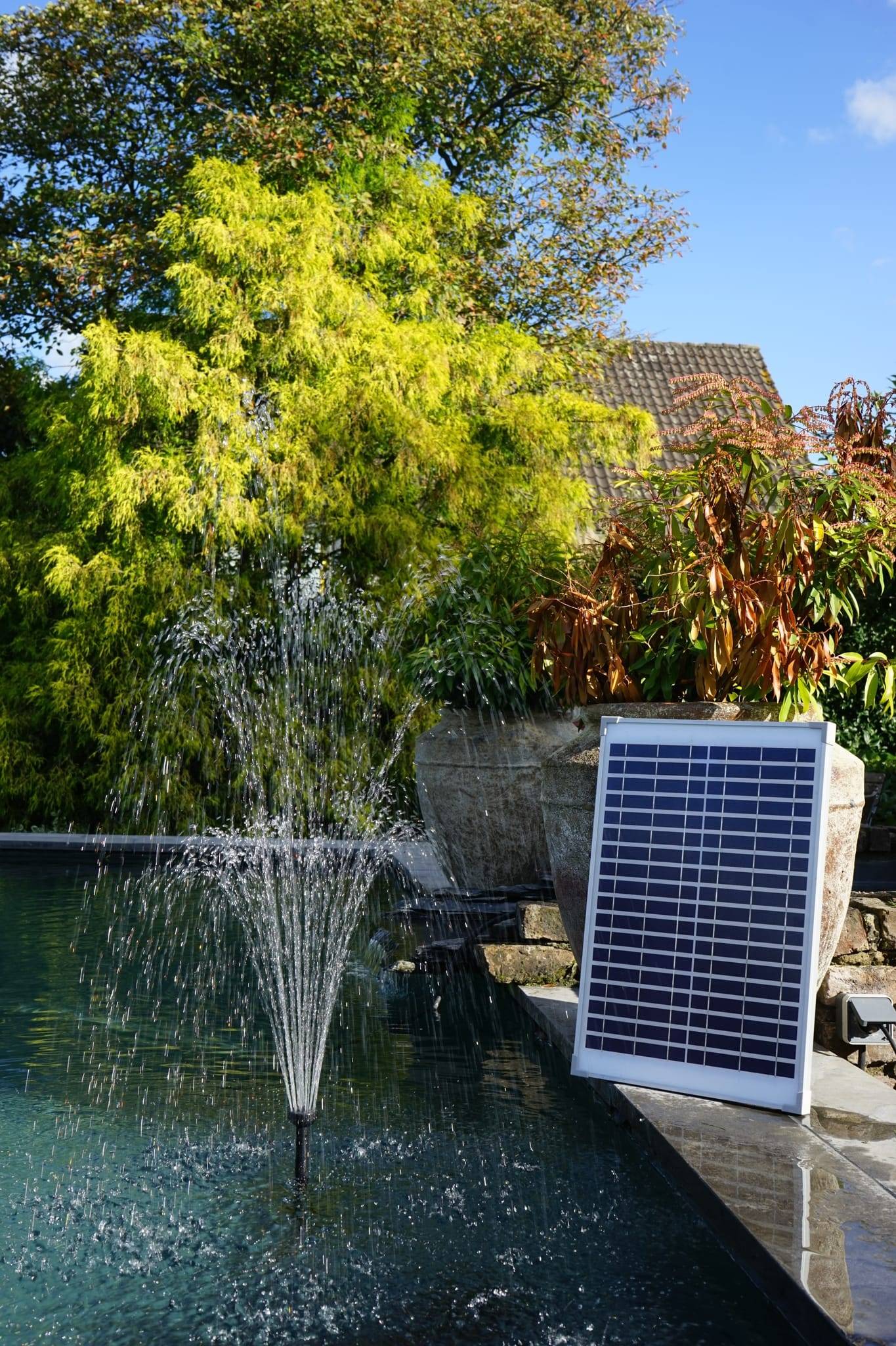Bomba de fuente de jardín solar – UBBINK - Imagen 3