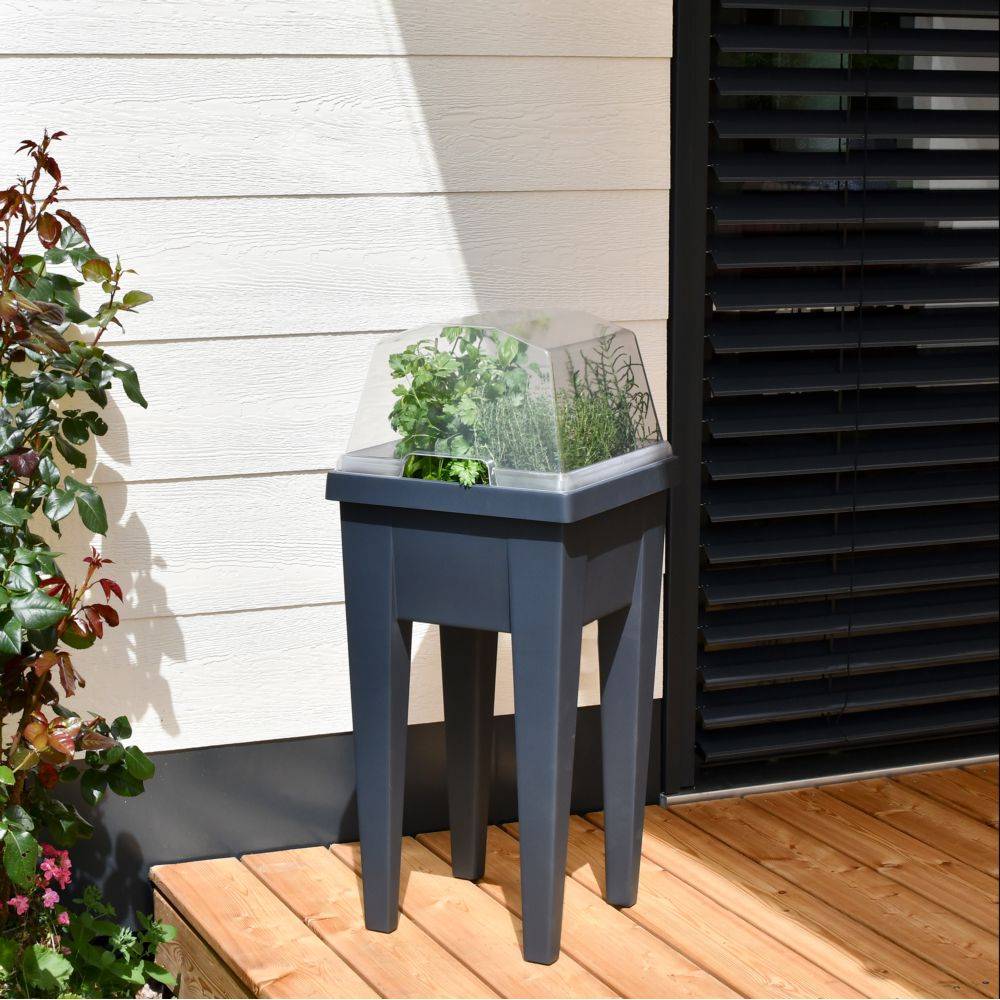 Espace potager VEG&Table™ URBAN
Dim 38,5 x 38,5 x 68 cm
Vol 23 L