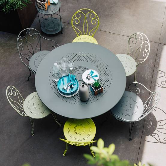 table de jardin ronde acier – FERMOB - Image 4