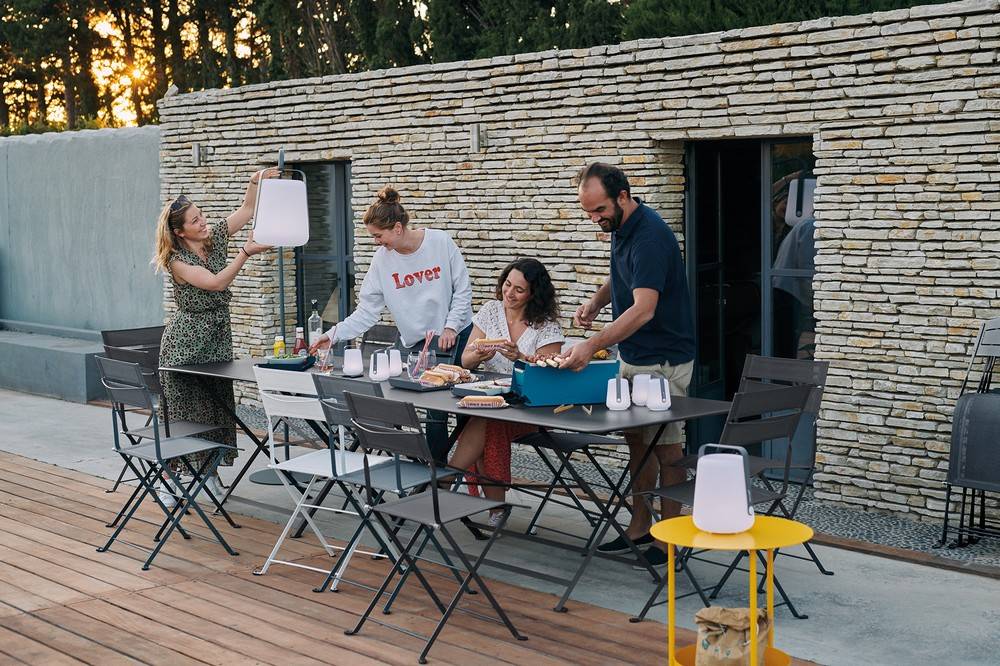 Fermob - Mesa de jardín rectangular plegable acero azul acapulco 8 personas Cargo Fermob - Imagen 2