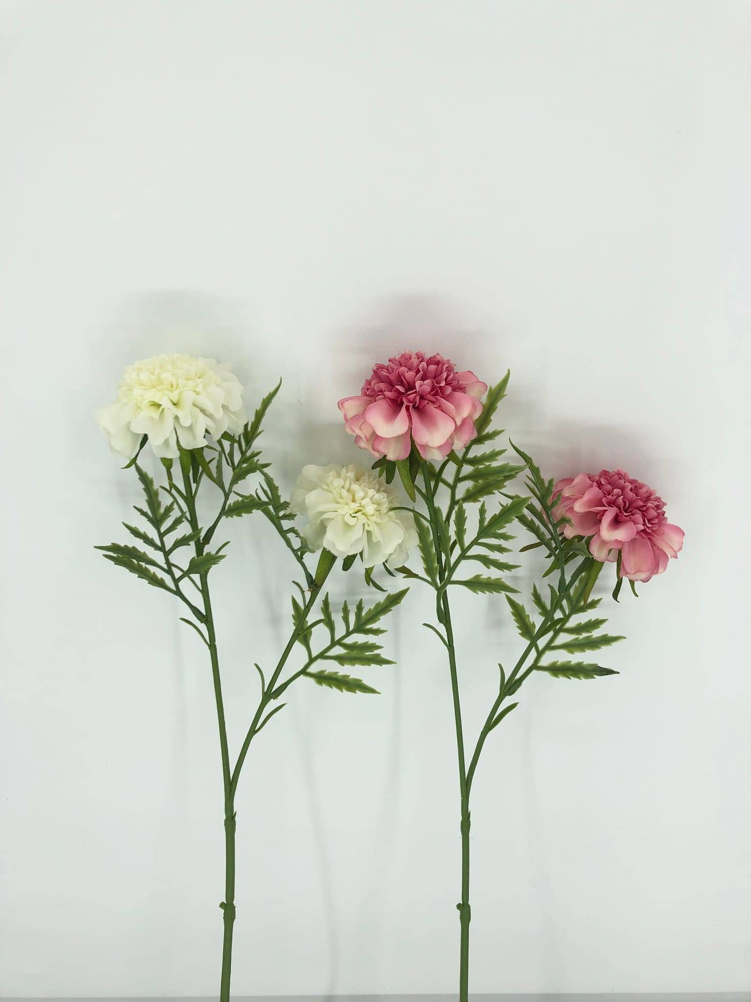 Tallo de escabiosa rosa artificial 46 cm