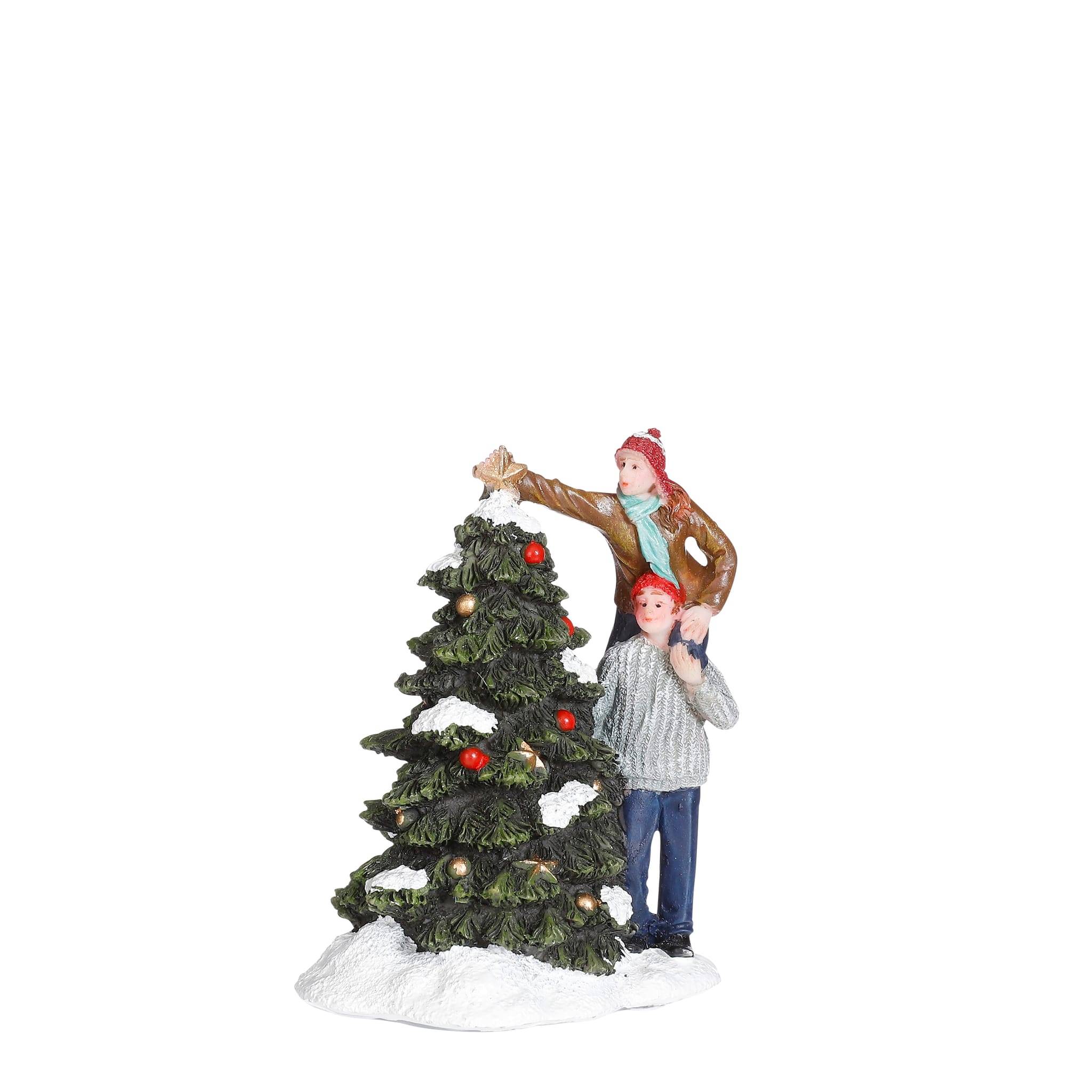 Dave & Britt decorating the tree -polyresin-Multicol- l7xb5xh9cm
