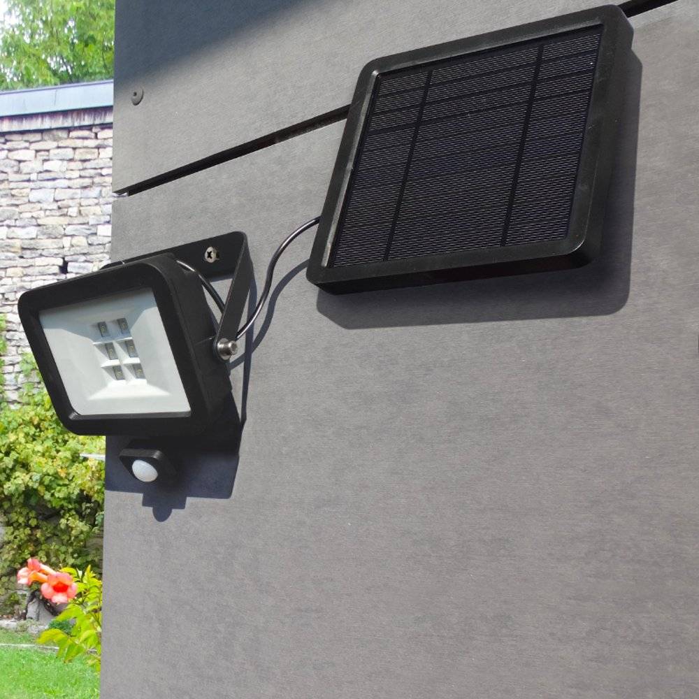 Spot solaire mural en plastique blanc L.13 cm l.10 cm H.8 cm modèle ANGO - Watt & home - Imagen 4