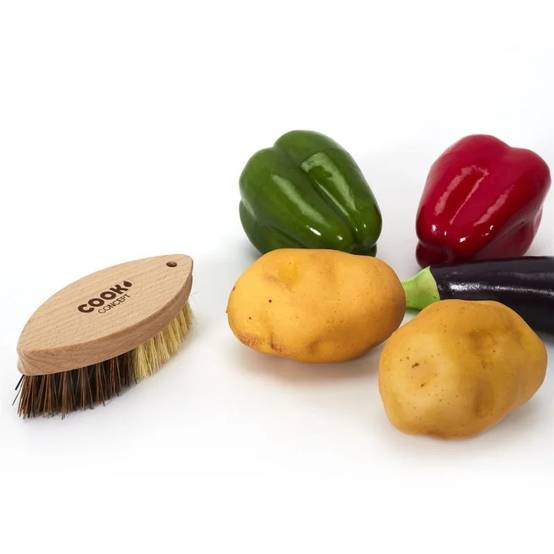 Brosse à légumes Bois d'olivier 13 cm – PARIS PRIX - Image 2