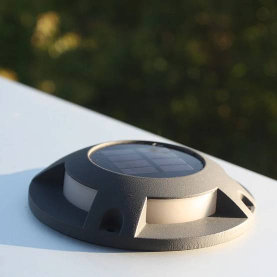 Plot balisage solaire fonte d'aluminium anthracite Ø 12 cm ép. 2,5 cm - WATT & HOME
