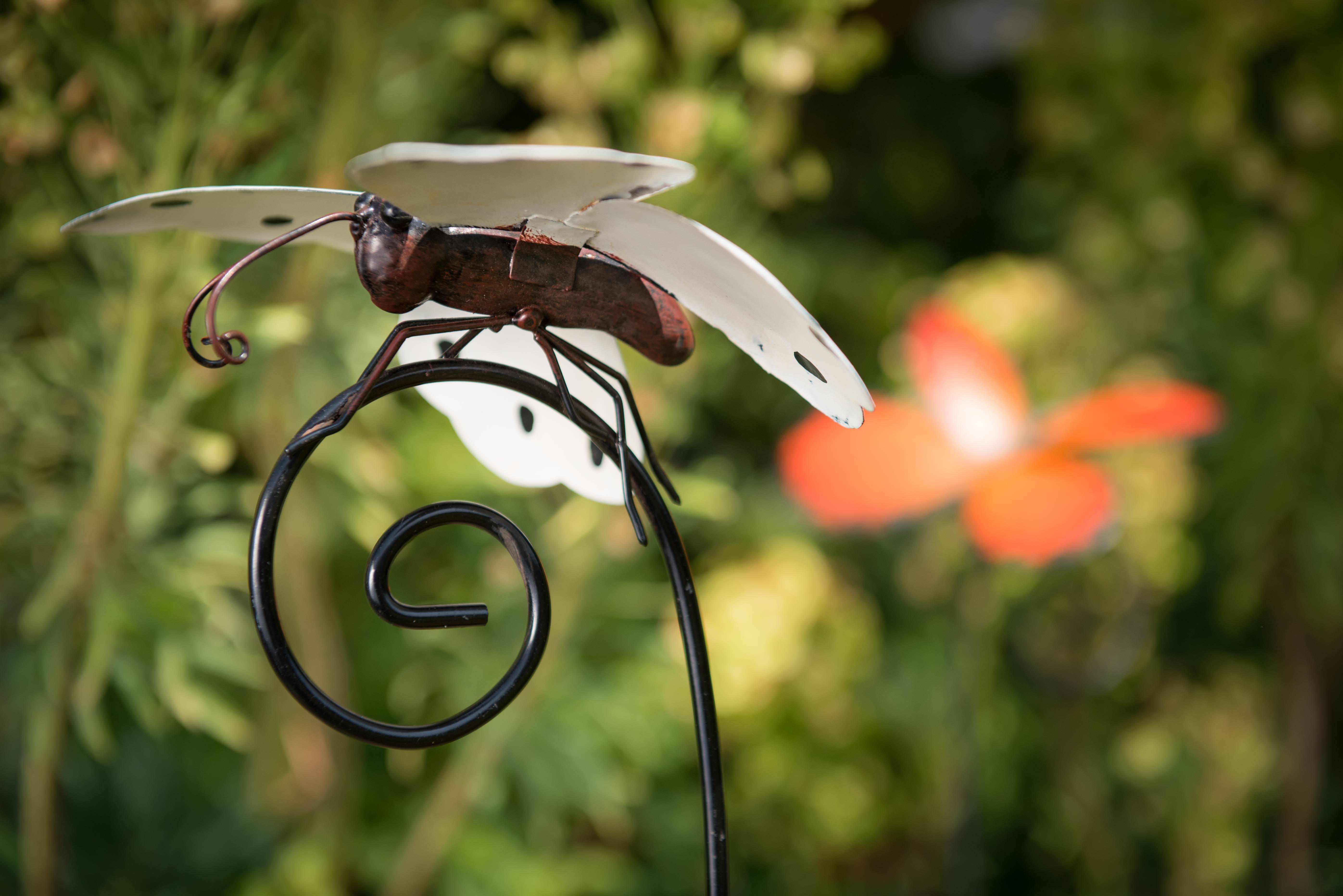 Garden ID - Mariposas de metal en varilla L.20 x l.23 x H.98 cm - Garden Id - Imagen 1