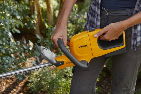 Stiga - Kit taille-haie HT 100e sans fil, lame 54 cm, poignée pivotante, batterie 20V 2Ah - STIGA - Image 3