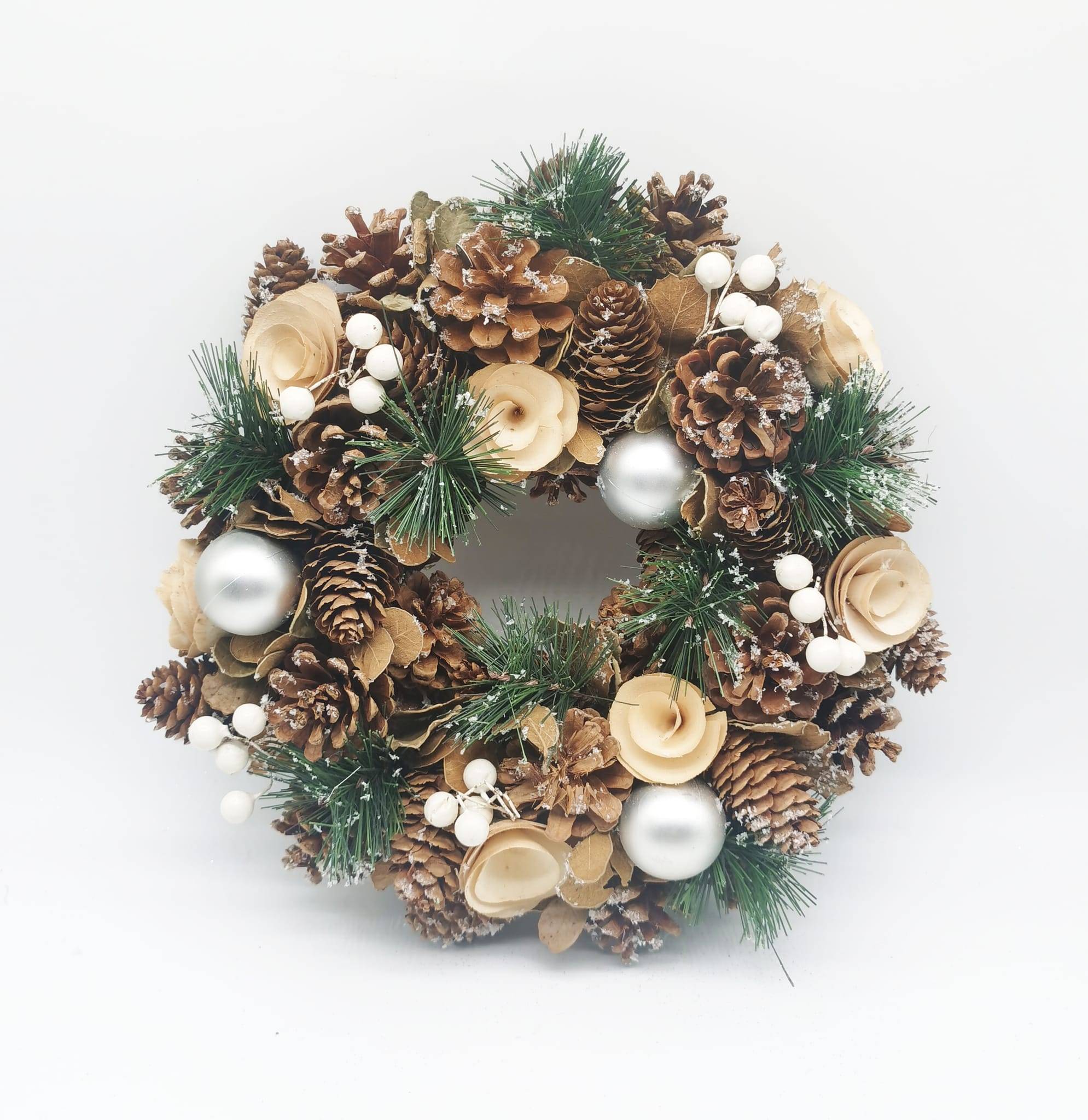Ecloz - Couronne de Noël pommes de pin et boule - argent - Ø. 40 cm - ECLOZ - Imagen 1