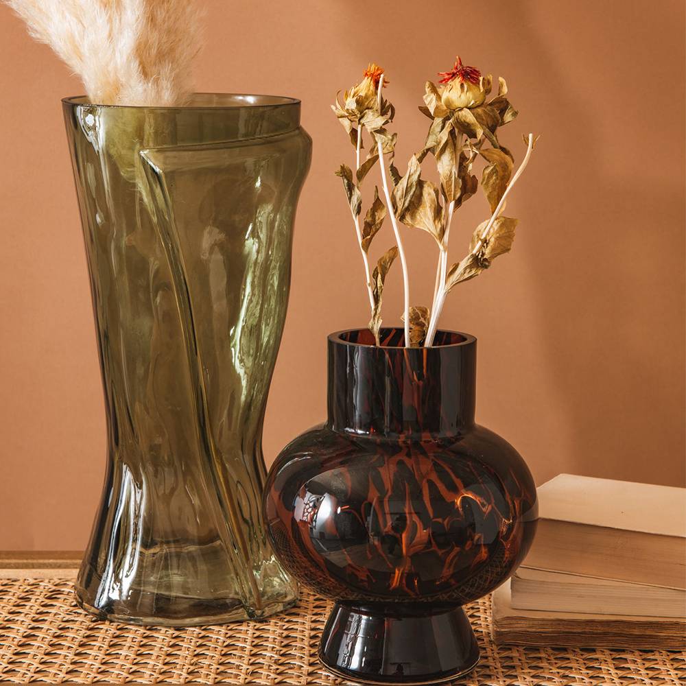 Vase sablier en verre kaki L.12.5 cm l.14.8 cm H.30 cm sablier - Amadeus - Image 4