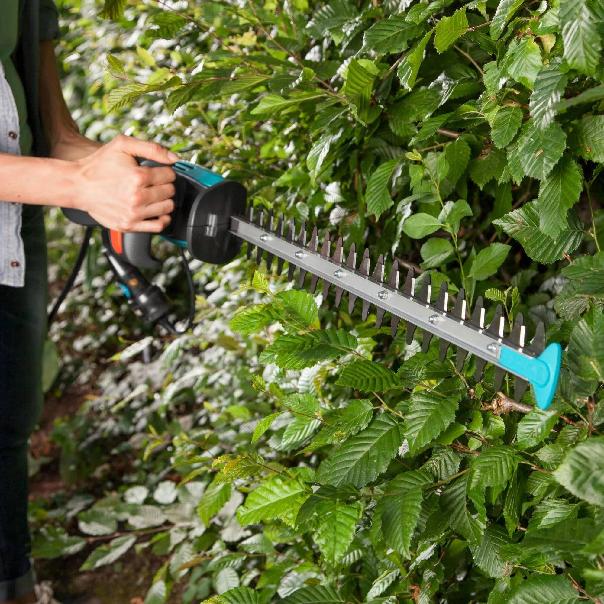 Taille-haies électrique 420 W L 45 cm EasyCut 420/45 GARDENA - Imagen 8