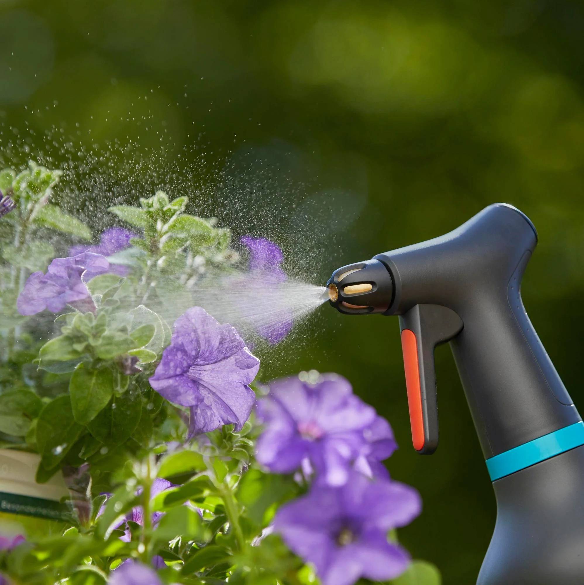 Pulvérisateur Gâchette Plastique Translucide 0,75 L - GARDENA - Imagen 1