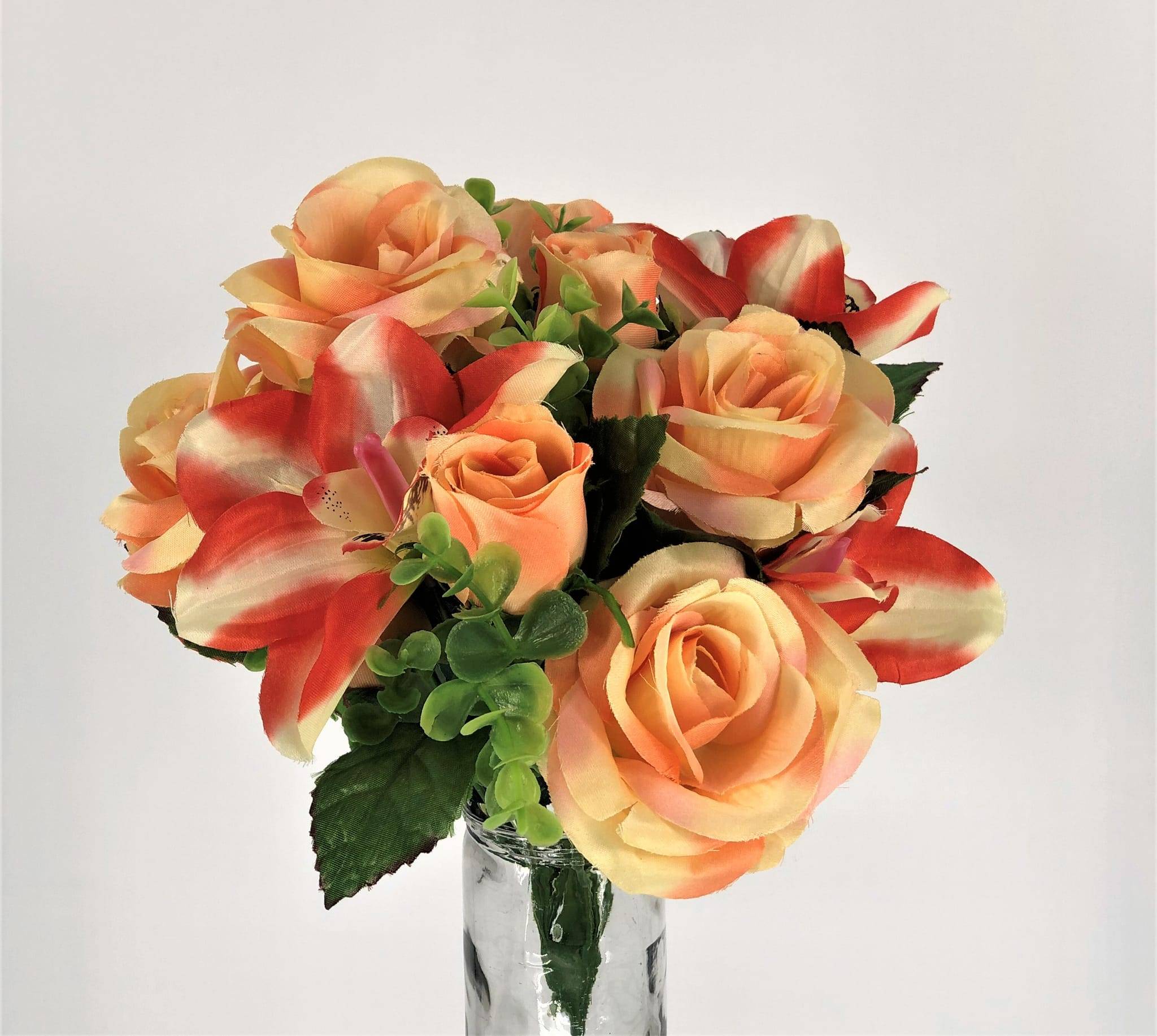 Bouquet roses boutons rose orchidées saumon artificiel 35 cm
