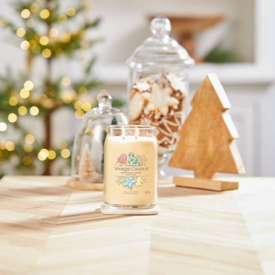 Yankee Candle - Bougie Christmas Cookie Signature verre beige - YANKEE CANDLE - Image 2