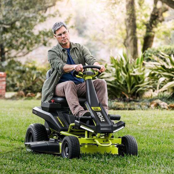 Tondeuse Autoportée Électrique 48V 50Ah RYOBI - Image 1
