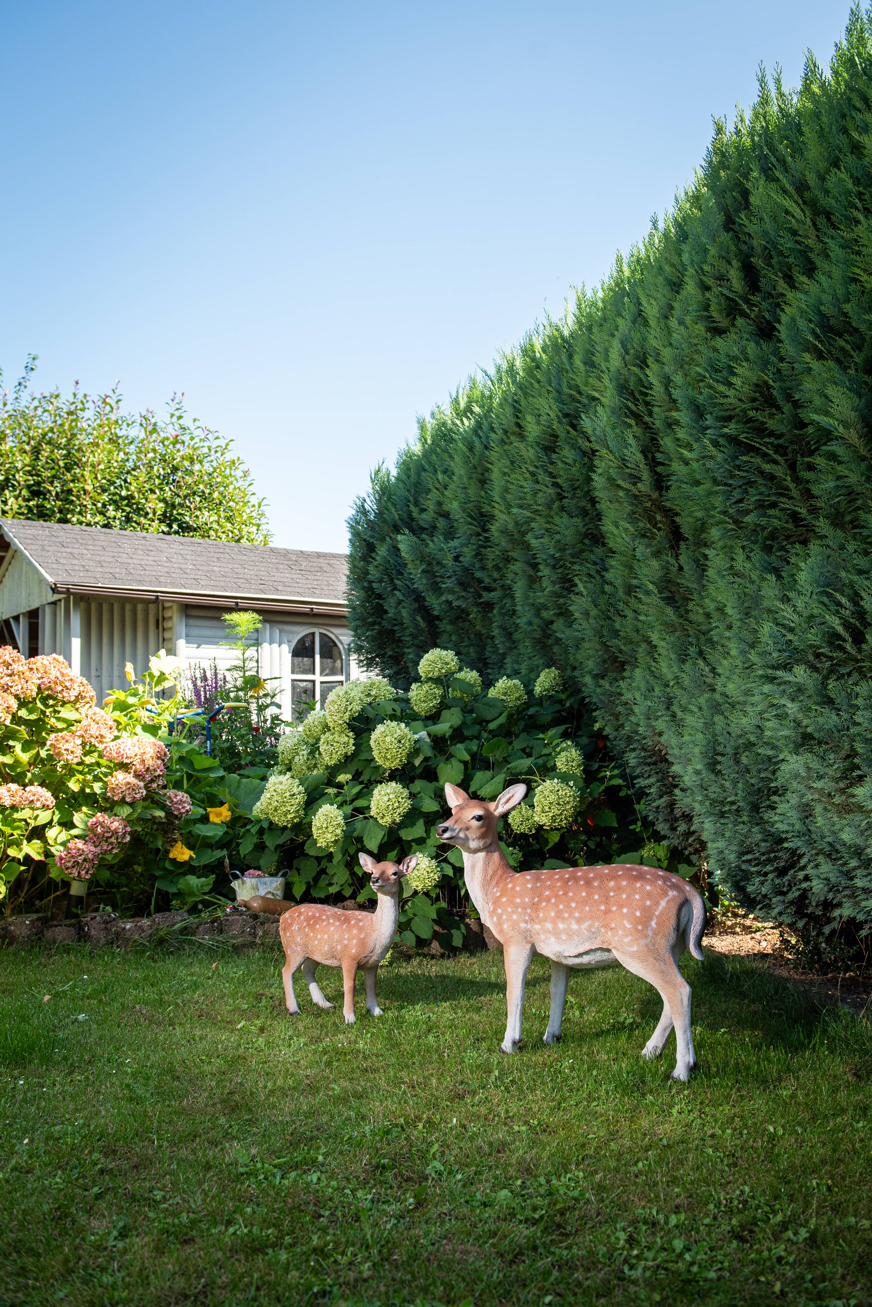 Garden ID - Sculpture biche debout L.49 x l.22 x H.52 cm - Garden Id - Image 4