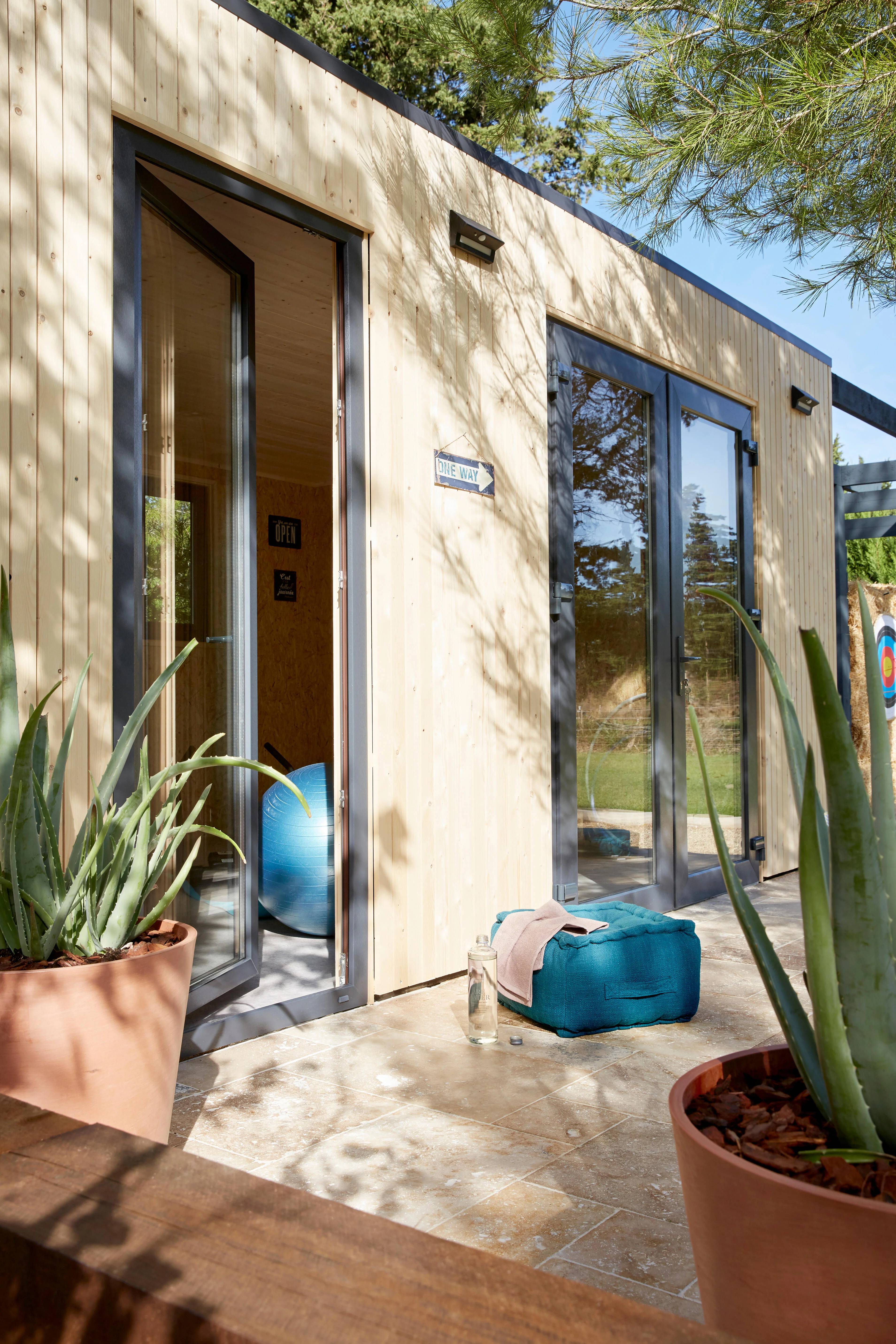 Decor et Jardin - Studio de jardin bois sapin Nord toit plat semi habitable 18,73m² - DECOR ET JARDIN - Image 16