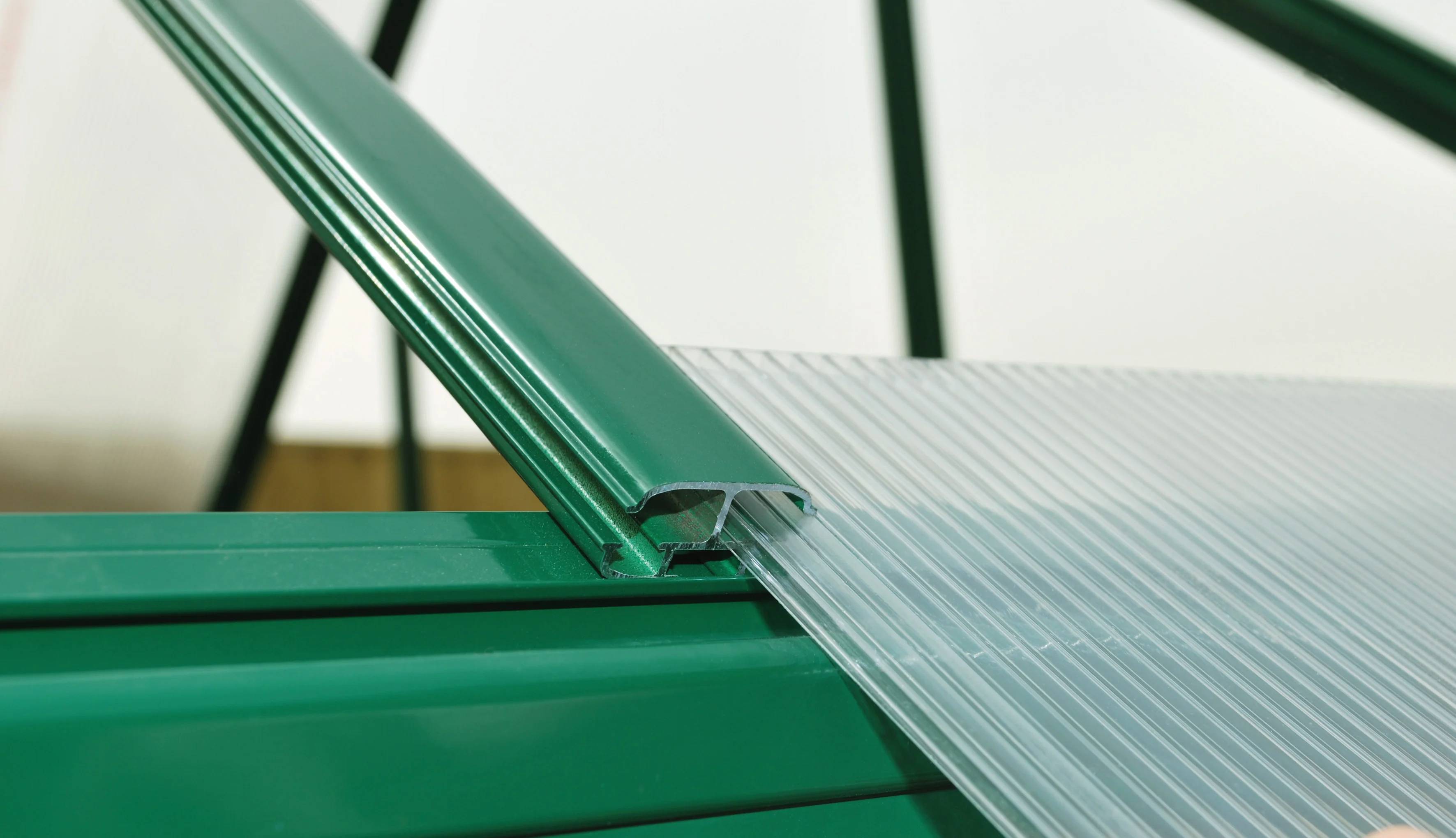 Canopia by Palram - Serre de jardin polycarbonate aluminium vert 3,4 m² Mythos avec embase - Canopia by Palram - Image 7