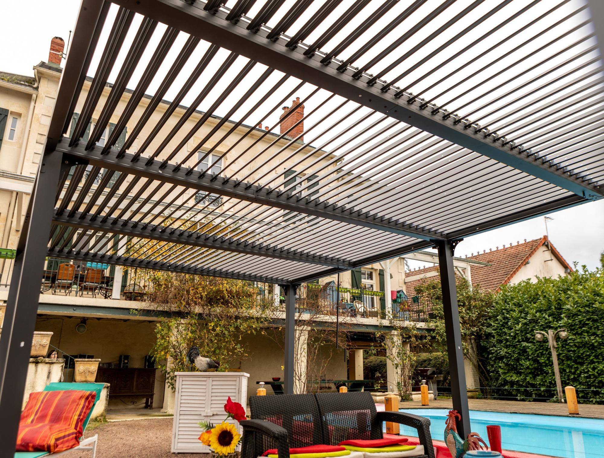 Pergola bioclimatique autoportante aluminium XXL 21,52 m2 - Image 11