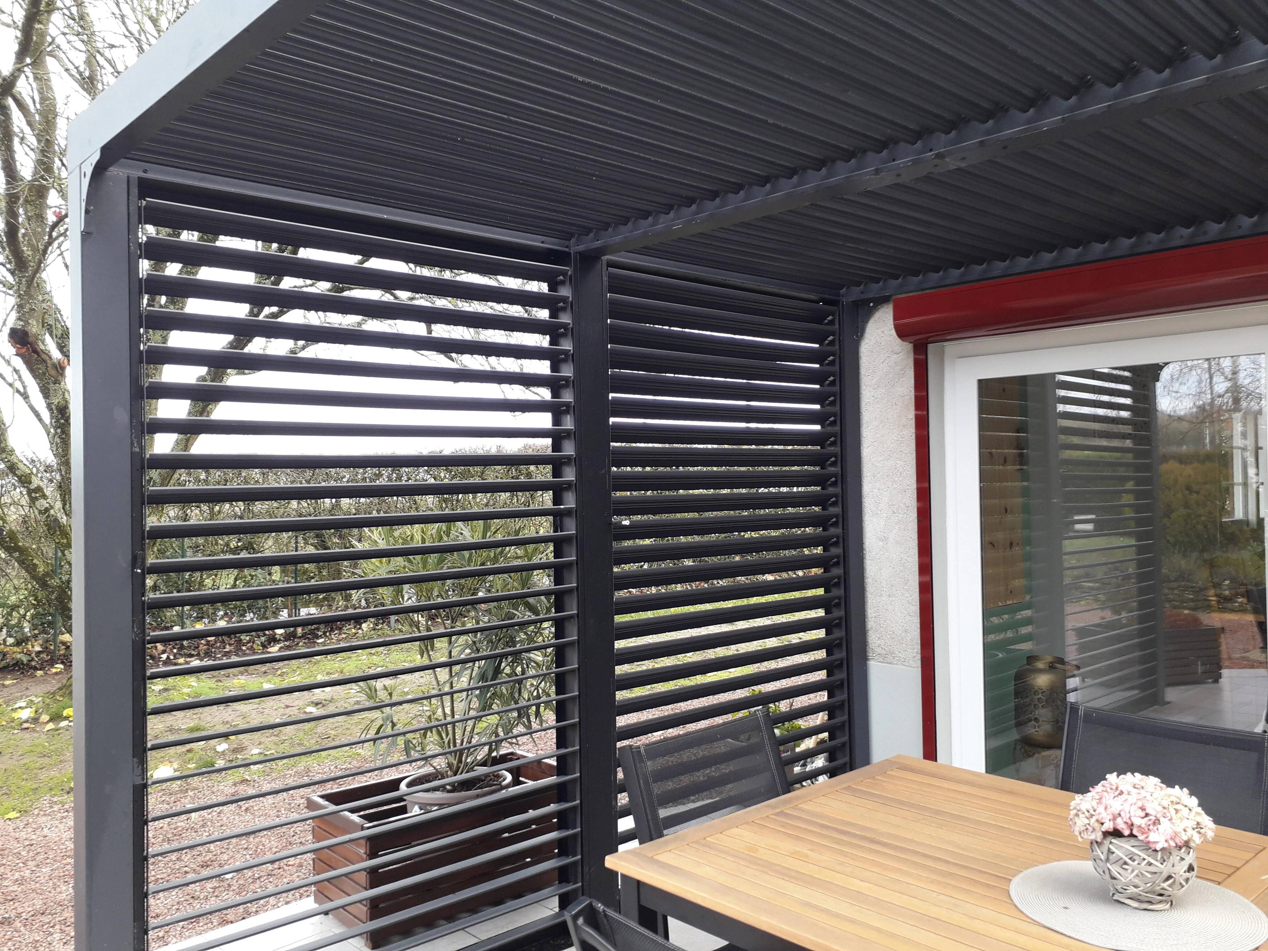 Pergola autoportante bioclim. Alu. Vantelles latérales 10,80 m2 - Image 17