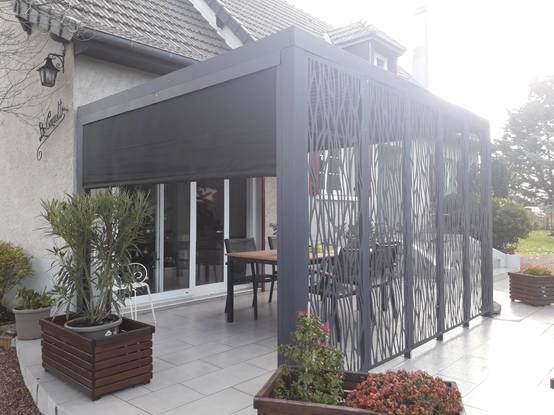 Pergola autoportante bioclima. Alu. Panneaux et Rideau 10,80m2 - Image 9